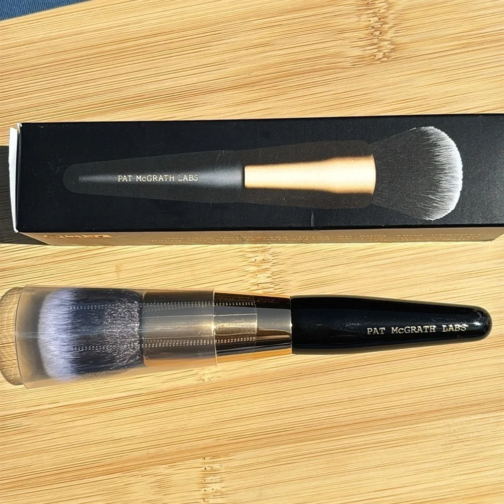 Brand New Pat McGrath Labs Skin Fetish Sublime Perfection Foundation Brush Vegan